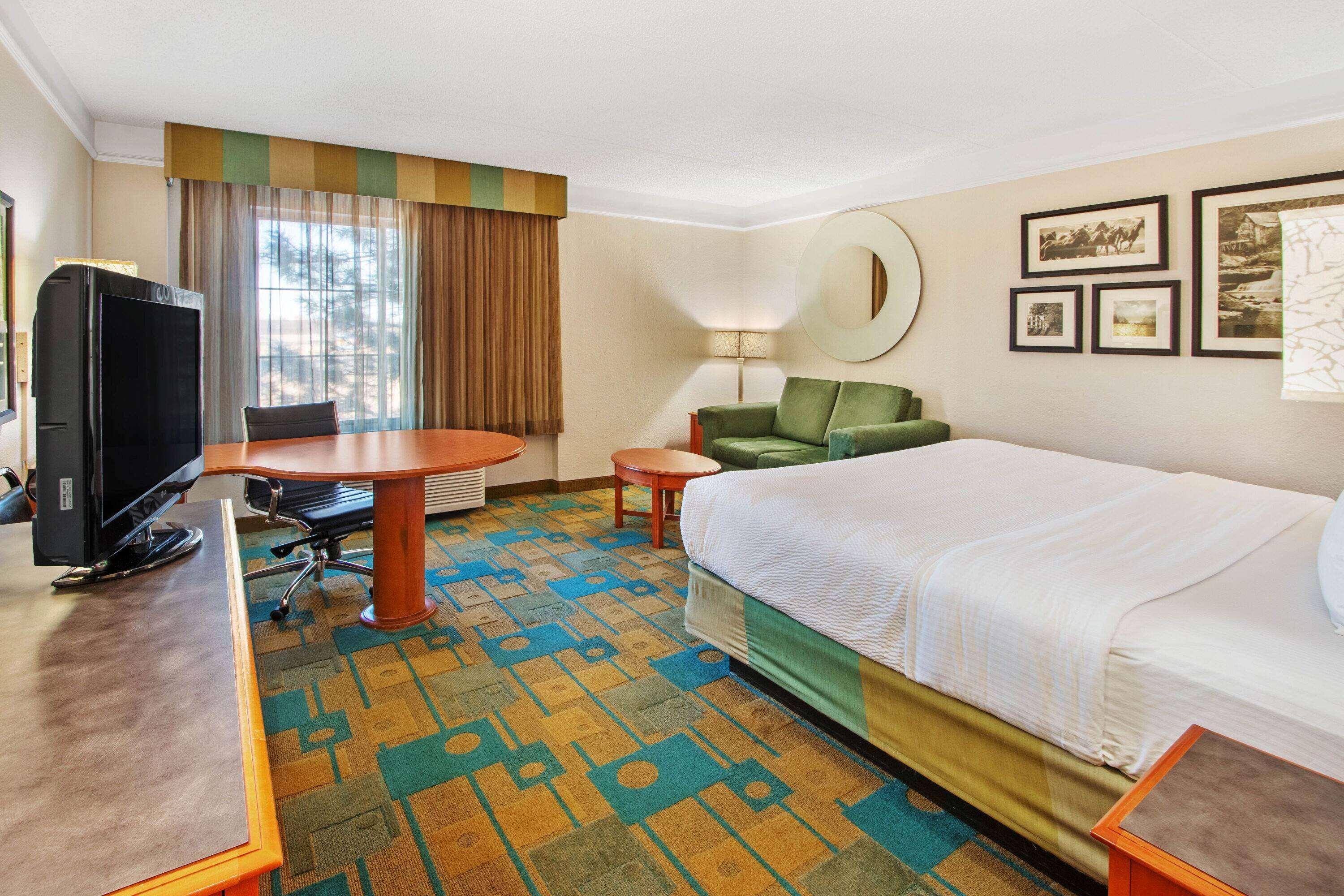 La Quinta By Wyndham Albuquerque West Hotel Exterior photo