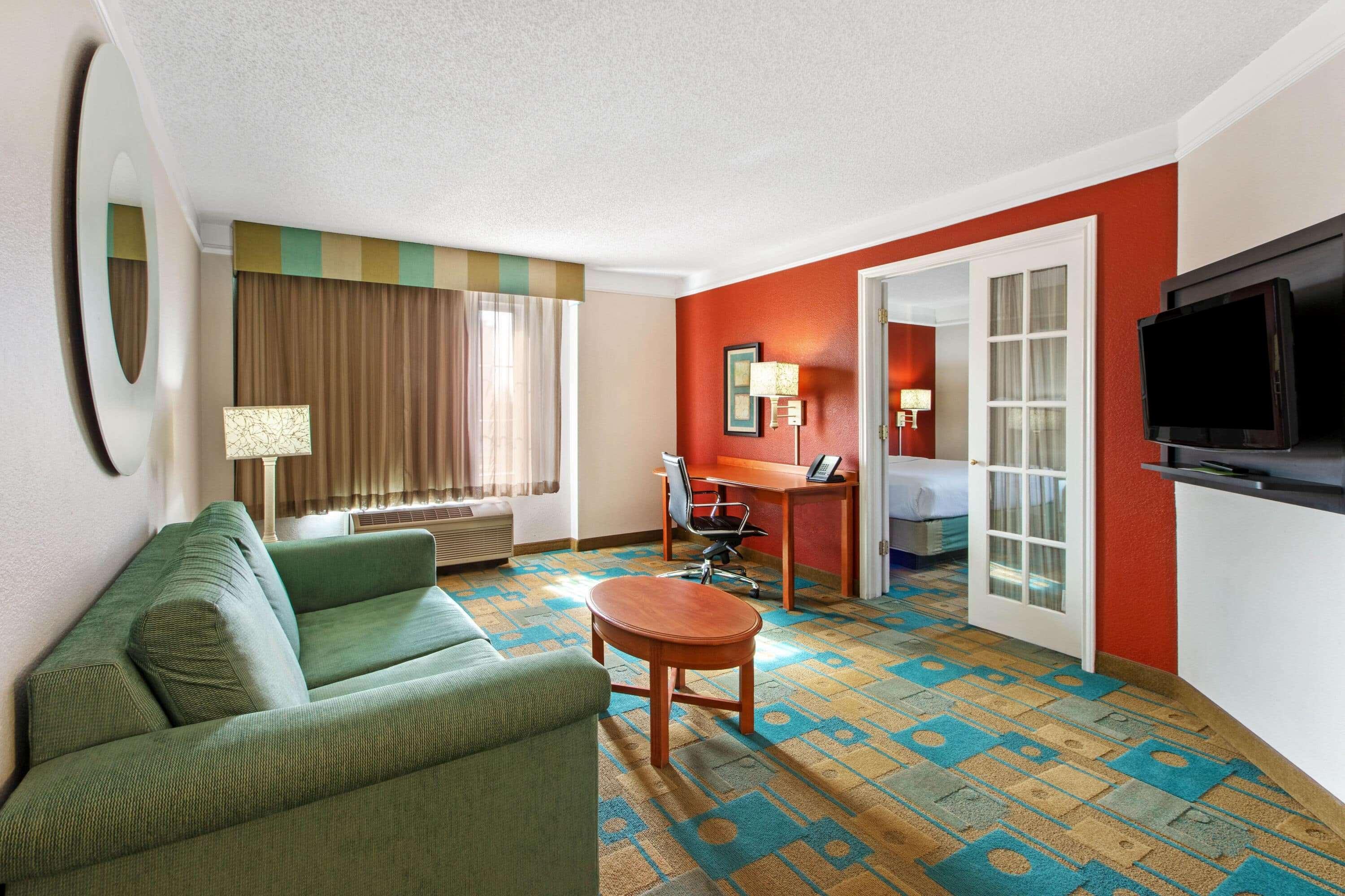 La Quinta By Wyndham Albuquerque West Hotel Exterior photo